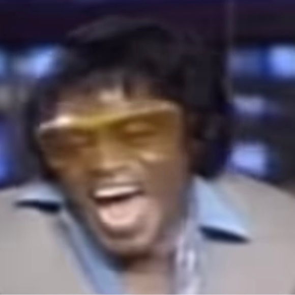 Meet your Posher, Gilberto - Picture 1 of 1